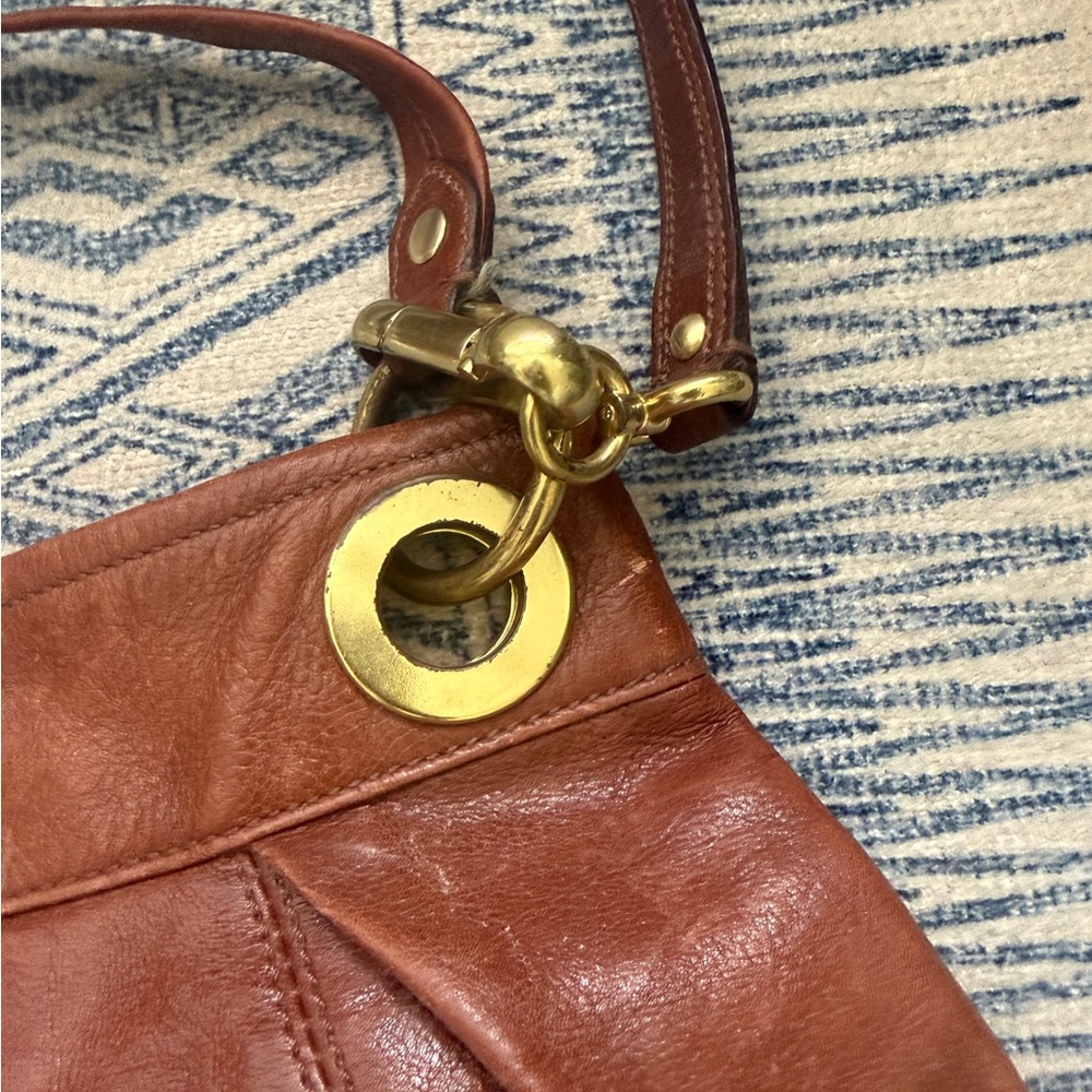 Vintage Coach Brown Leather Crossbody Bag with Gold Accents, XL size - Picture 4 of 9